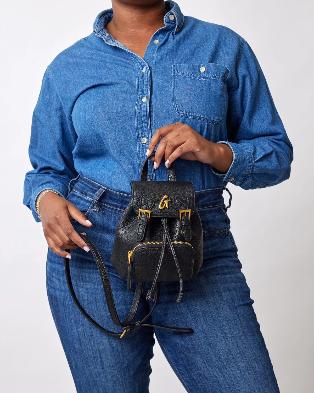 MINI PEBBLE CROSSBODY BACKPACK - BLACK - Image 2