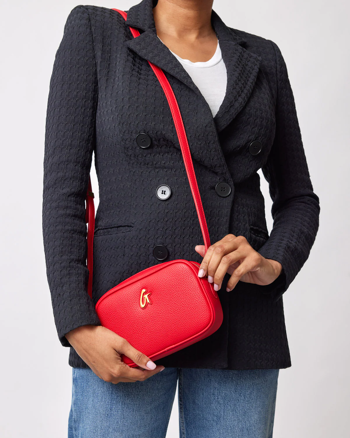 MINI PEBBLE CAMERA BAG - RED - Image 3